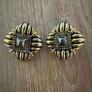 Vintage Square Gold Tone Clip On Earrings